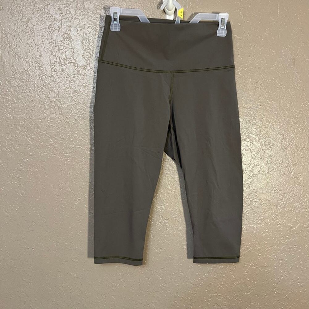 Everlane medium cropped leggings gray green